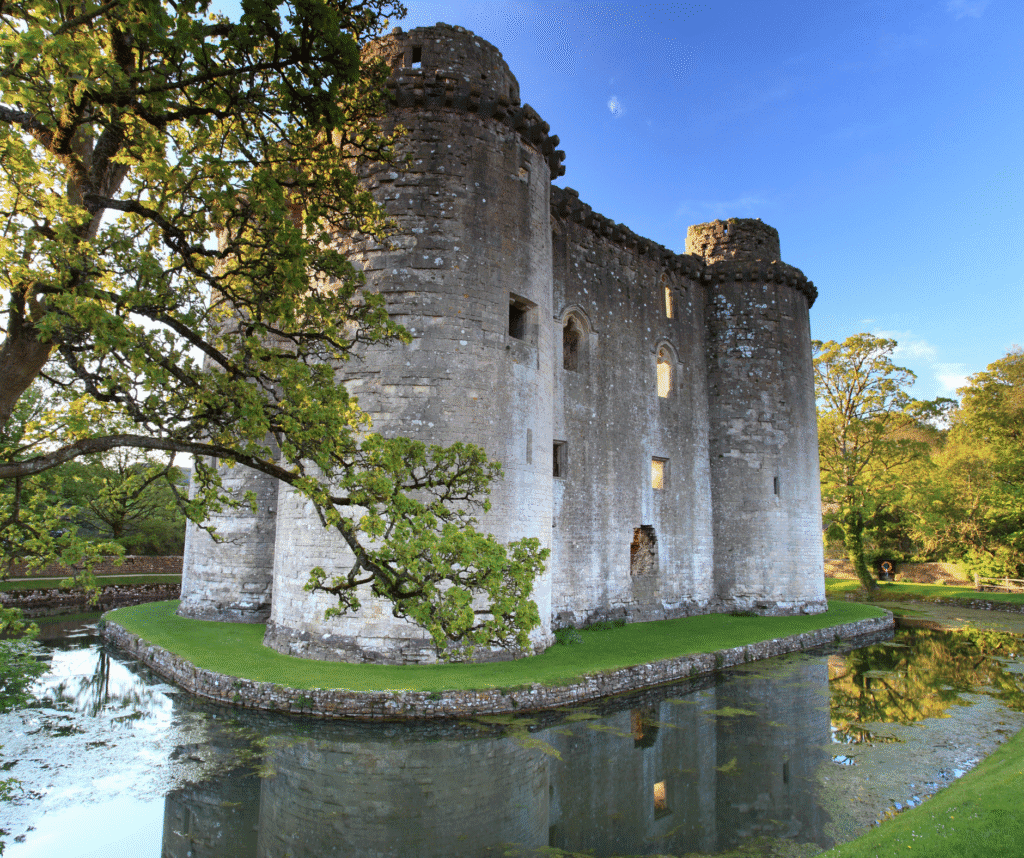 Apple A Day Supply – Our Locations Around Frome And Surrounding Villages, Supporting Local Schools And Teaching Staff